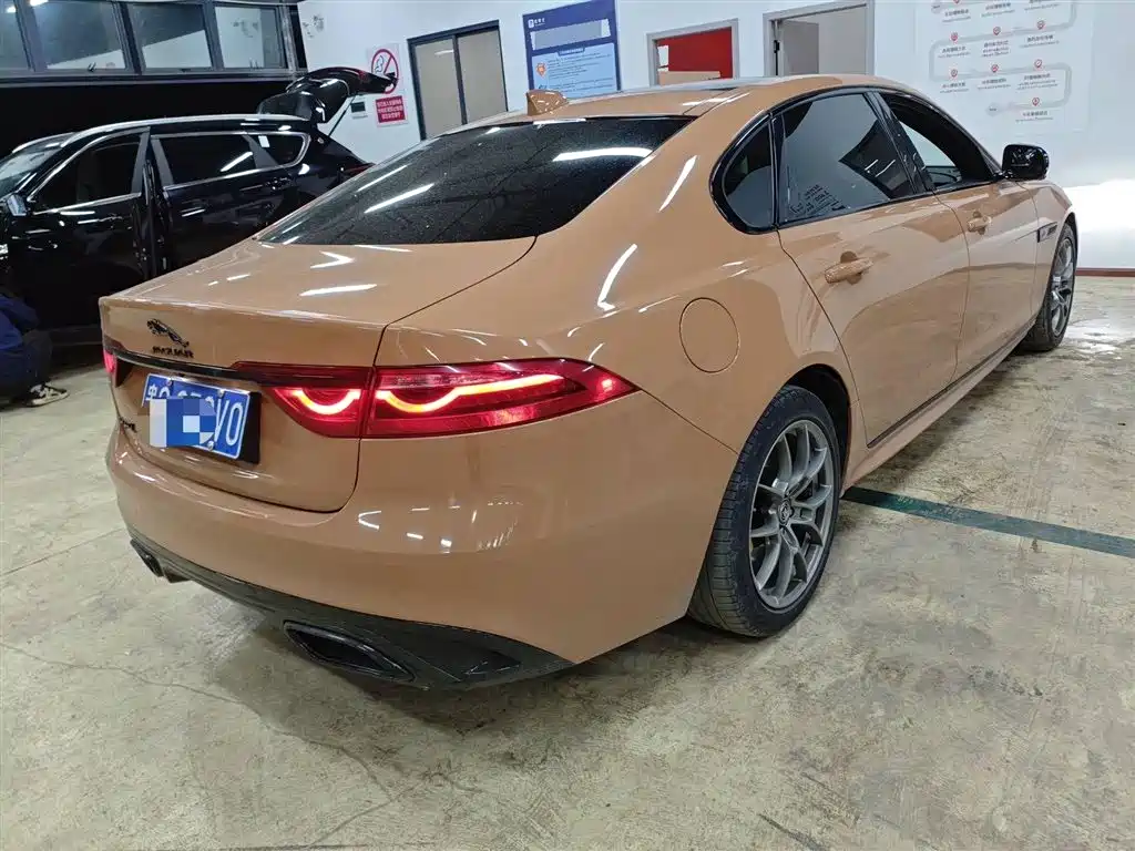 JAGUAR XFL