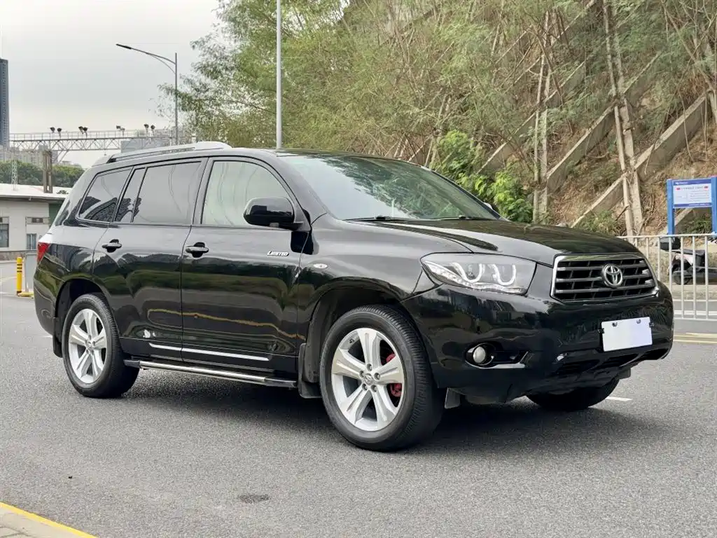Toyota Highlander (Import) 2007 LIMITED (Premium Edition) фото 3