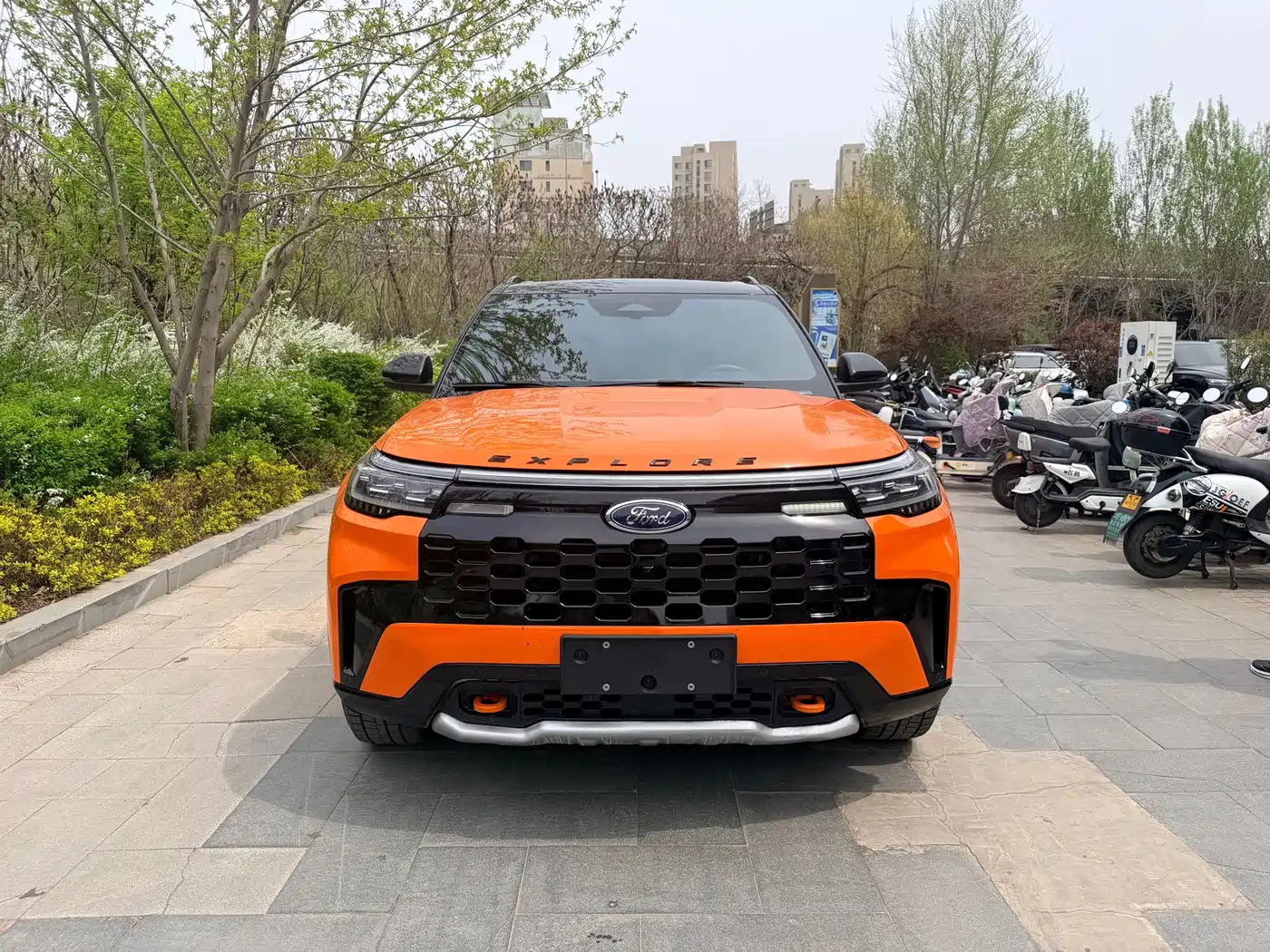 Ford Explorer 2024 2.3T EcoBoost Kunlun Summit Edition 7-Seater фото 2