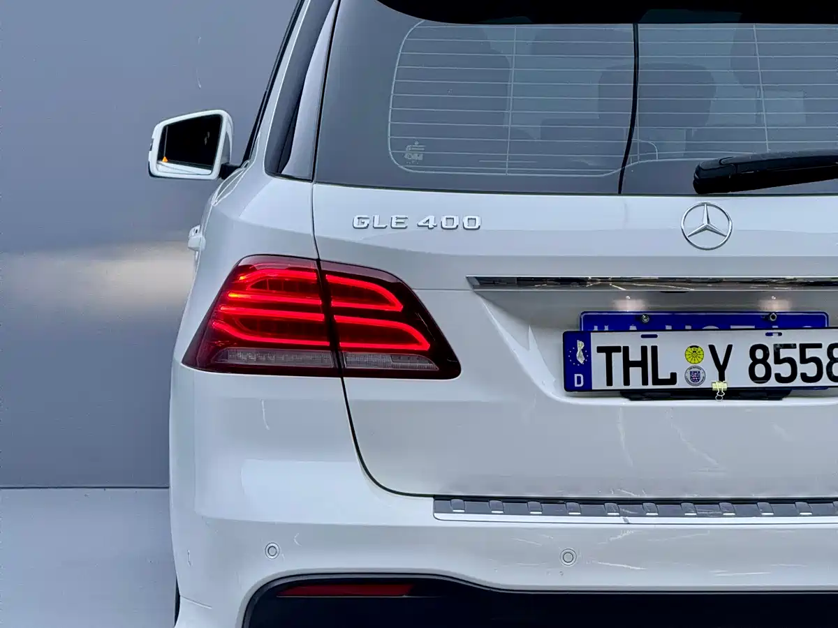Mercedes-Benz GLE 2016 2016 GLE 400 4MATIC