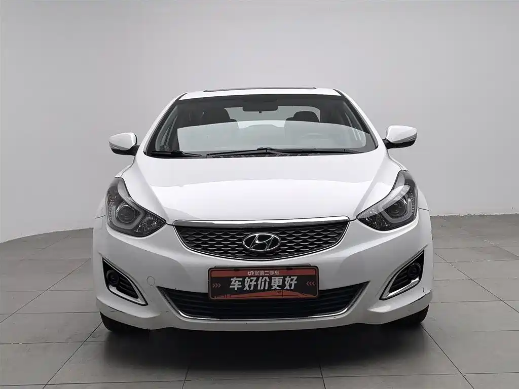 Hyundai Langdong 2016 1.6L Automatic Premium Edition фото 3