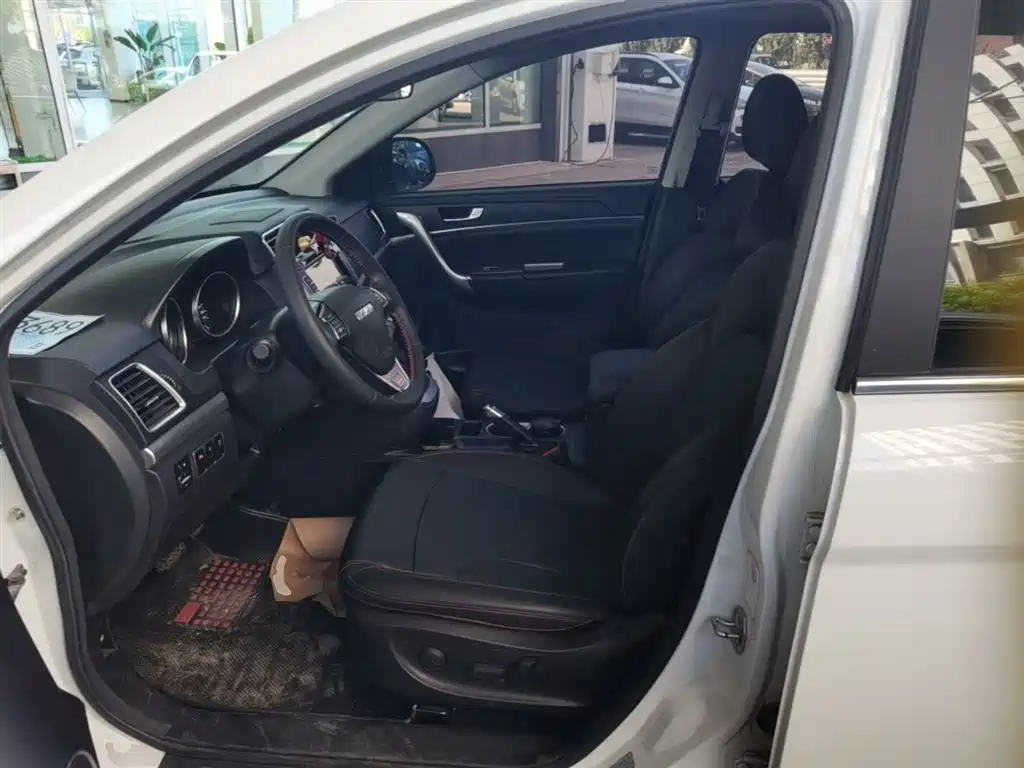 Haval H6 2017 Red Label Sport 1.5T Automatic 2WD Luxury фото 15