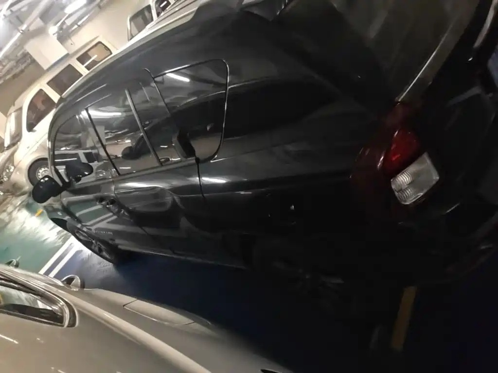 Jeep Compass (Import) 2015 2014 Facelift 2.4L 4WD Comfort Edition