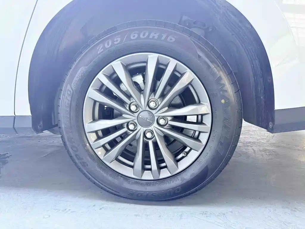 SAIC Maxus Maxus G50 2024 2023 Model PLUS 1.5T Happiness Recommended Auto Launch Edition