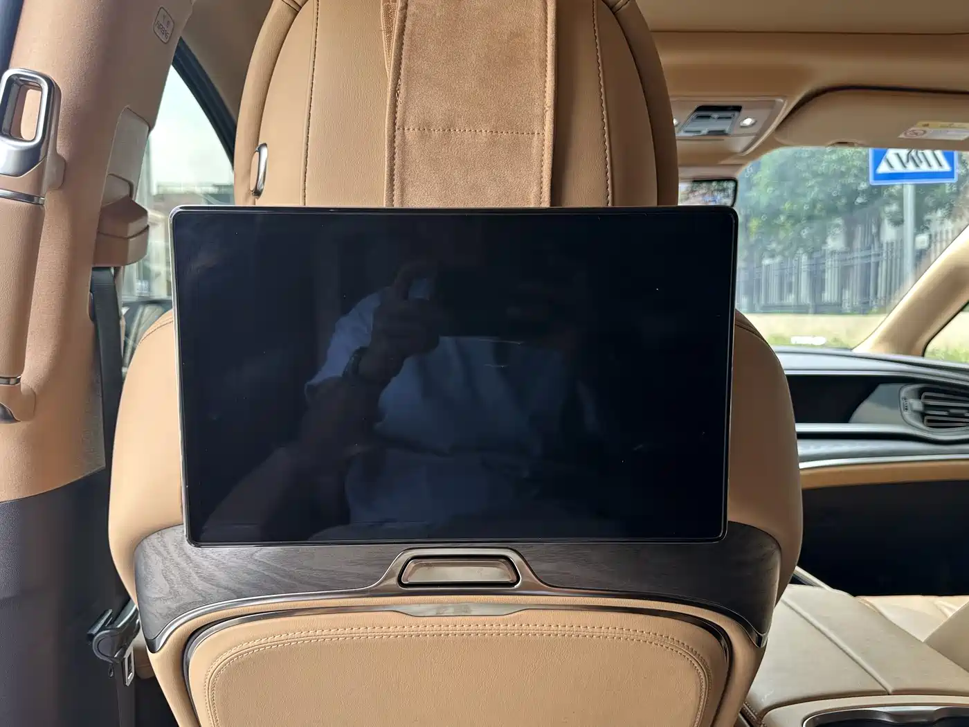 Denza D9 2025 DM-i Smart Drive Edition 1020 AWD Prestige фото 16