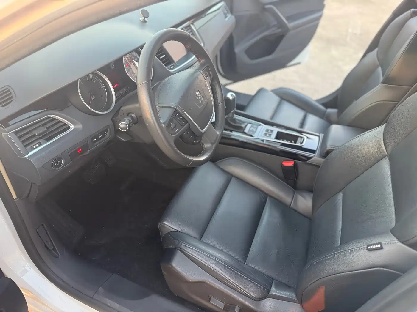 Peugeot 508 2015 1.6THP Auto Excellence Edition фото 7
