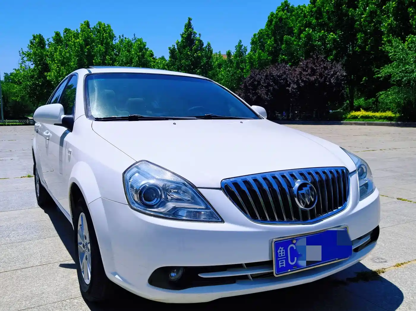 Buick Excelle 2013 1.5L Manual Classic Edition фото 3