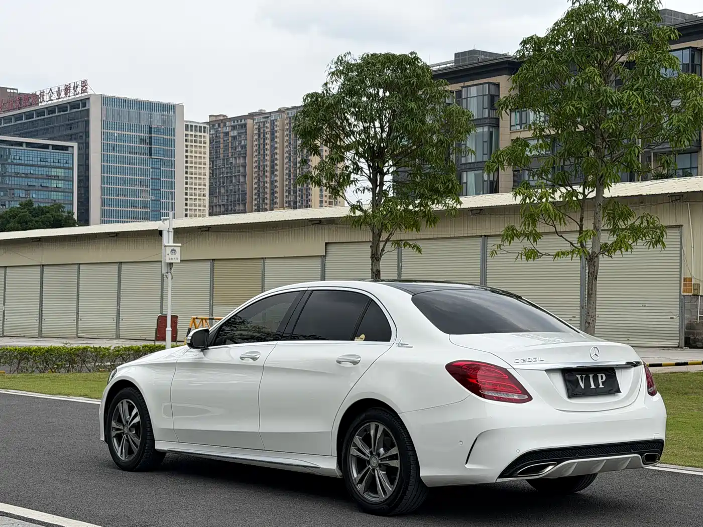Mercedes-Benz C-Class 2016 C 200 L Sport фото 34