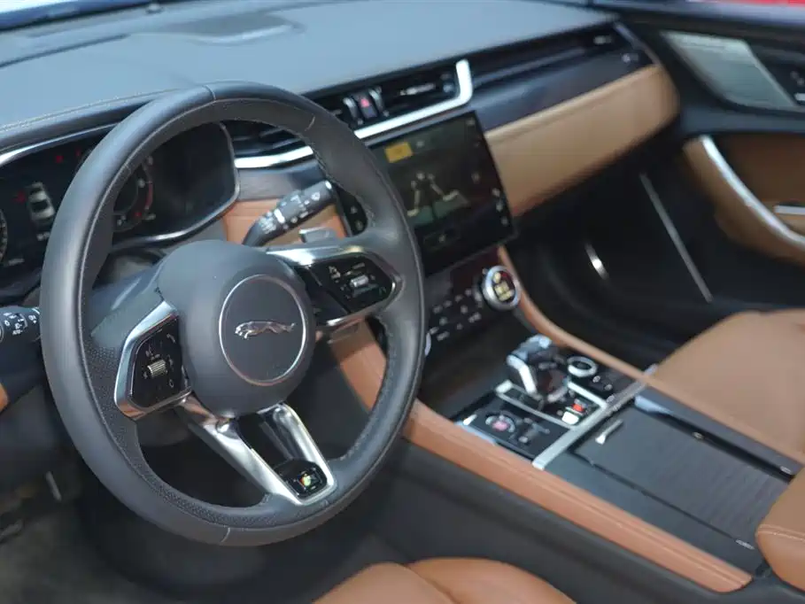 JAGUAR XFL