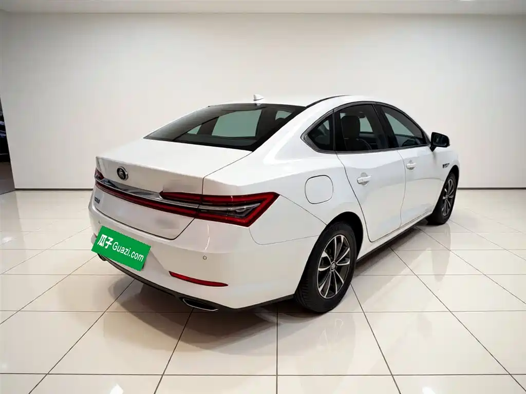 BYD Qin Pro New Energy 2019 DM Super Edition 1.5TI Automatic Smart Connected Jin Xuan Type China VI фото 5