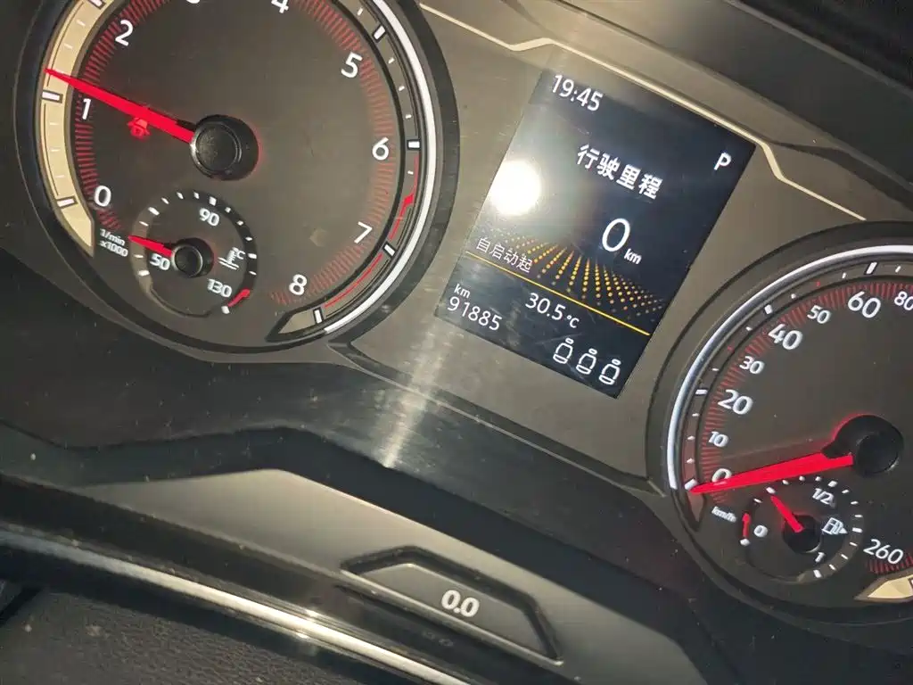 Volkswagen Tayron 2019 330TSI 2WD Luxury China VI фото 8