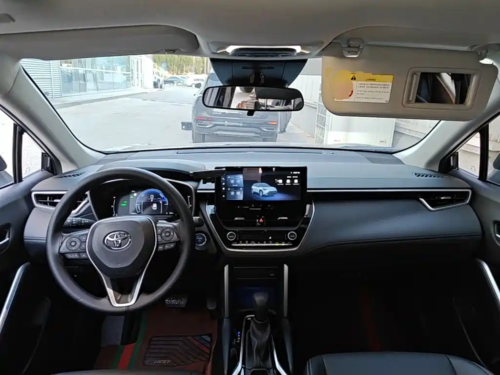 Toyota Frontlander 2023 2.0L Smart Hybrid Dual Engine Luxury Edition фото 10