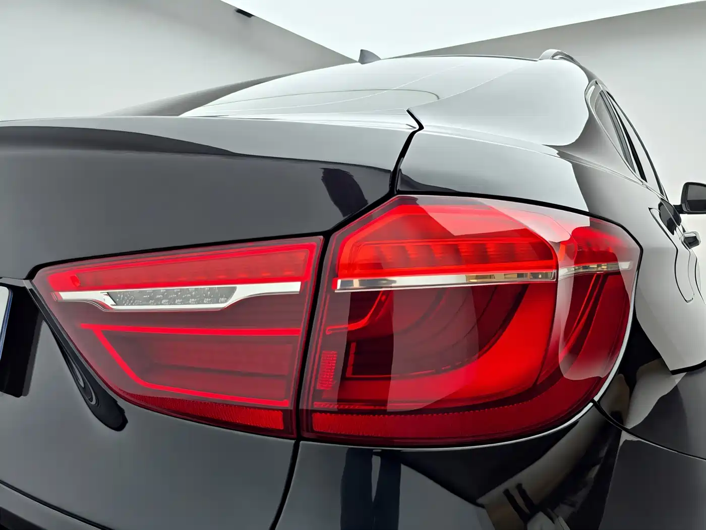 BMW X6 2018 xDrive35i Leading Model фото 9