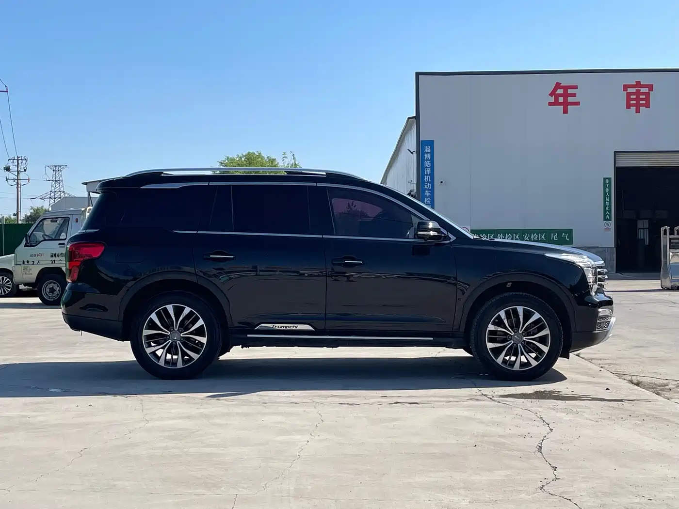 GAC Trumpchi Trumpchi GS8 2017 320T 2WD Luxury Smart Connect (7-seater) фото 7