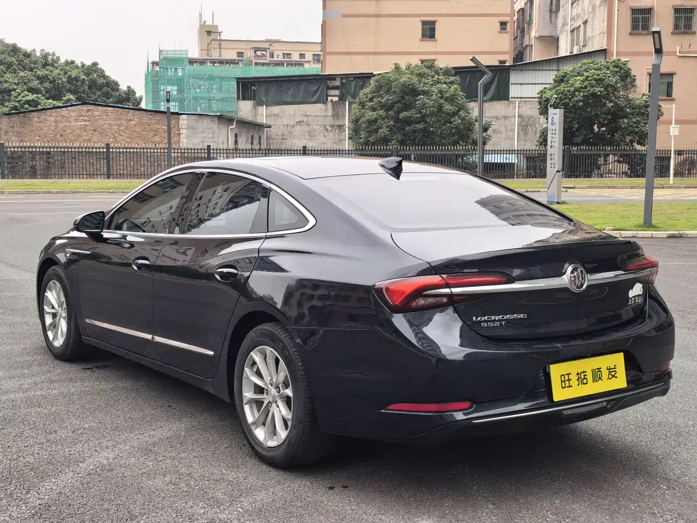Buick LaCrosse 2021 552T Luxury Edition фото 30