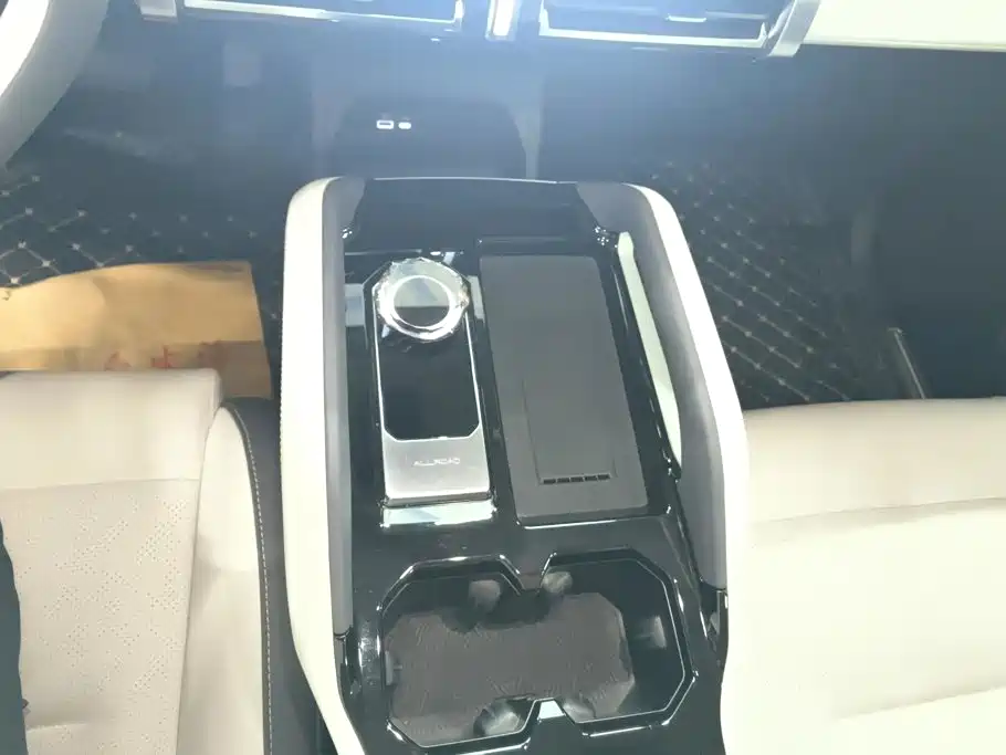 iCAR 03 2025 2024 Model 472km AWD Long Range Edition