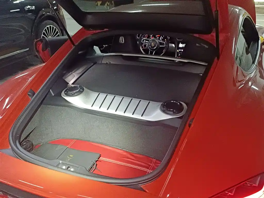 Porsche 718 2016 Cayman 2.0T фото 11