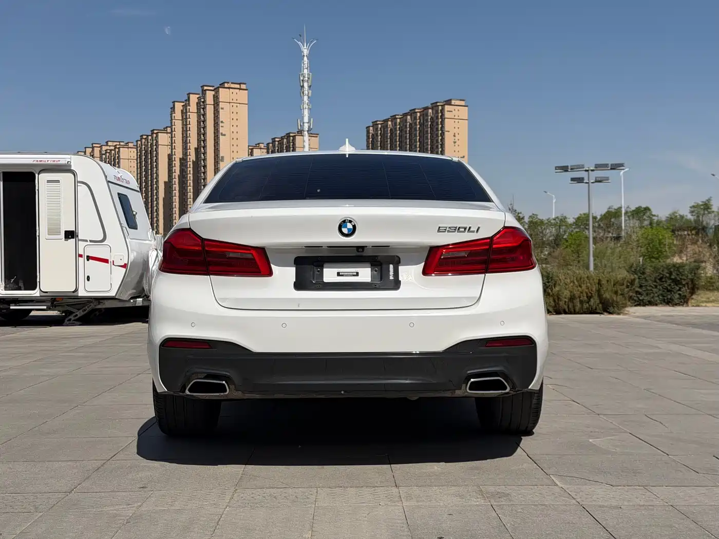 BMW 5 Series 2019 530Li Leading M Sport Package фото 6