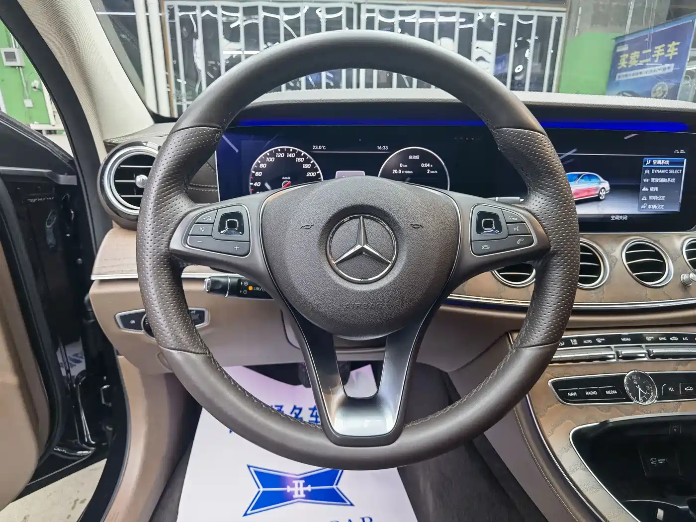 Mercedes-Benz E-Class 2018 E 200 L 4MATIC фото 10