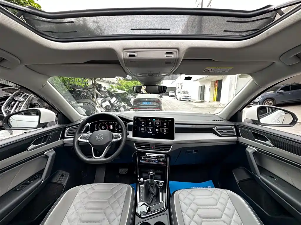 Volkswagen Tayron 2023 300TSI 2WD Luxury Plus Advanced Edition фото 7