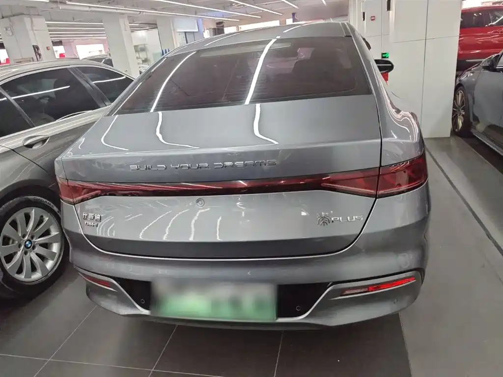 BYD Qin PLUS 2021 DM-i 55KM Flagship фото 4