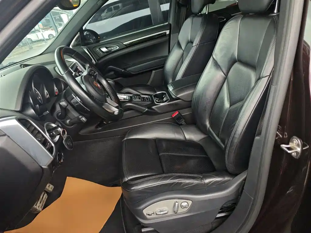 Porsche Cayenne 2016 Cayenne 3.0T фото 15