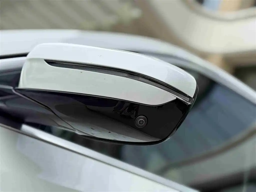 BMW 3 Series 2021 325Li M Sport Package фото 18