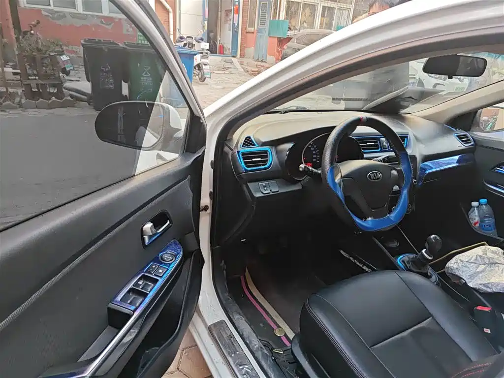 Kia K2 2015 Sedan 1.4L MT GLS фото 14