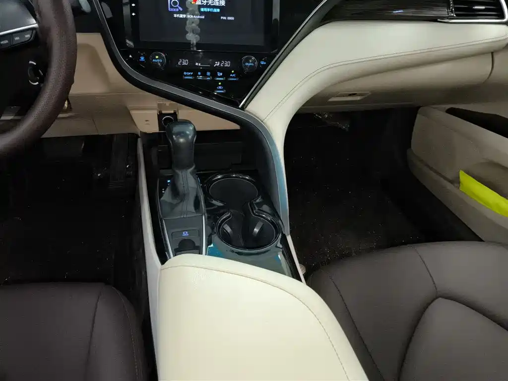 Toyota Camry 2018 2.0E Elite Edition фото 11