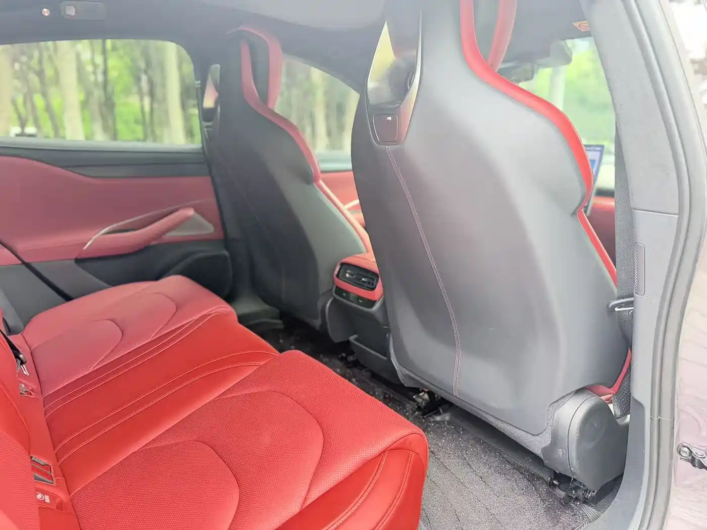 Xiaomi Auto Xiaomi SU7 2024 AWD Extended Range Advanced Smart Driving Max Edition фото 7
