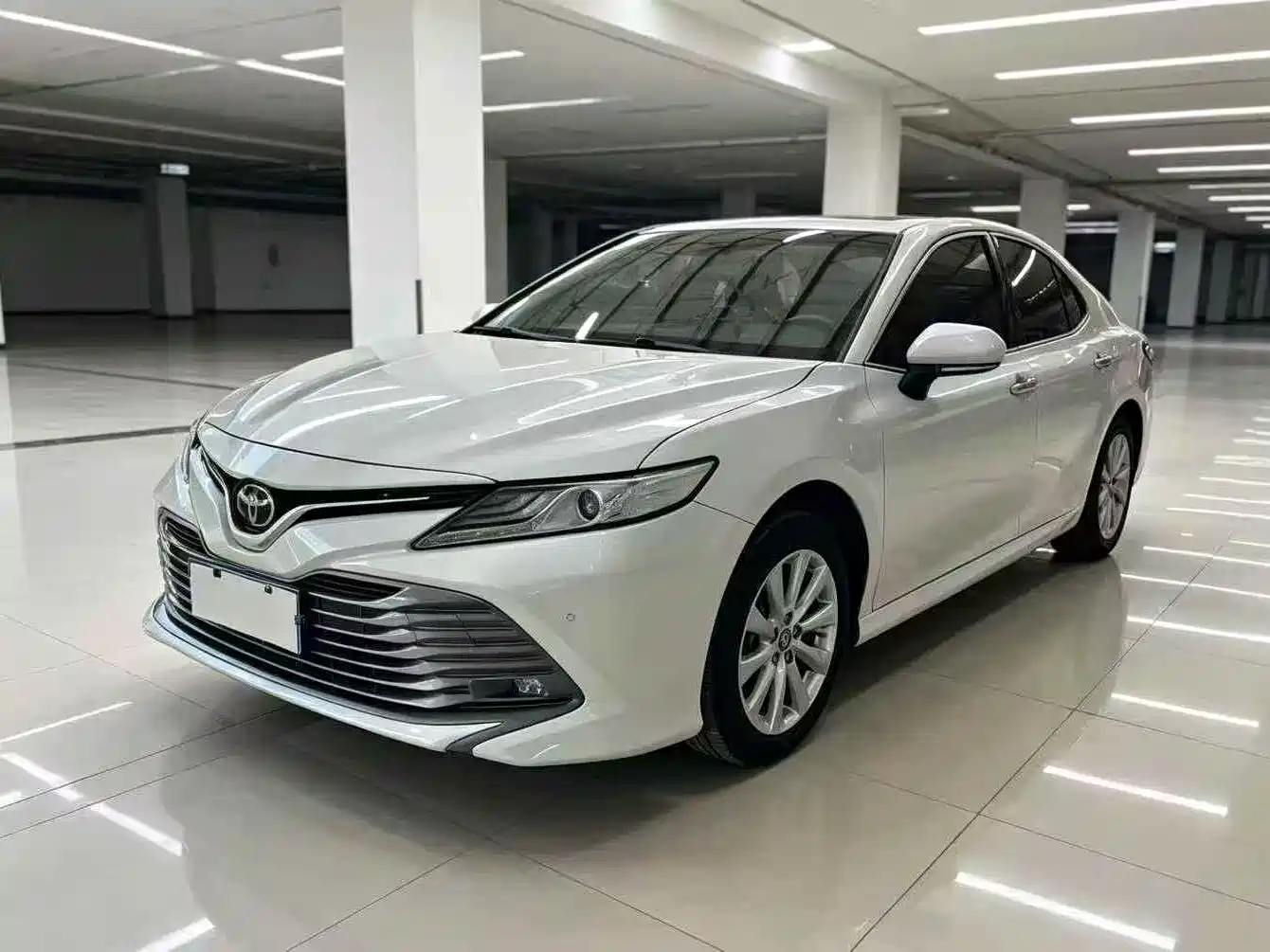Toyota Camry 2019 2.0G Luxury (China V)