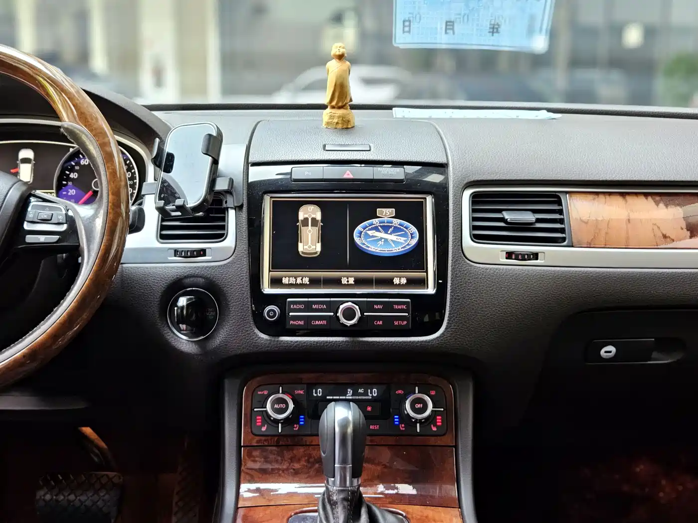 Volkswagen Touareg 2011 3.0TSI Comfort фото 16