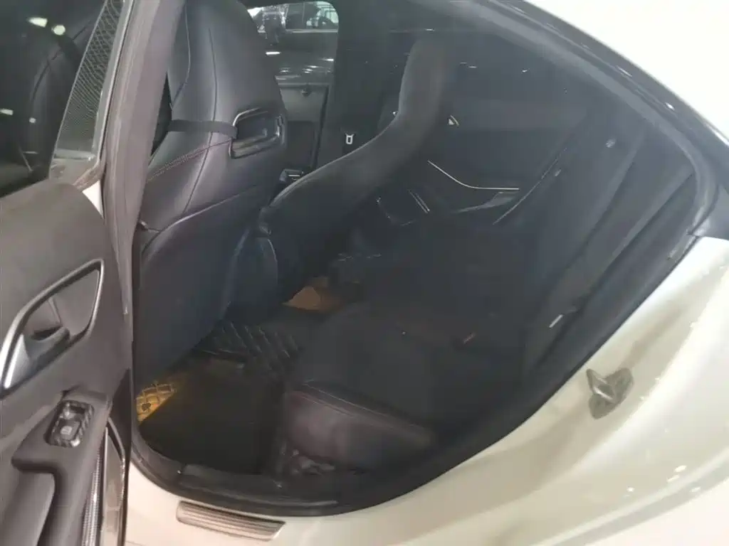 Mercedes-Benz CLA (Import) 2016 Facelift CLA 220 4MATIC фото 17