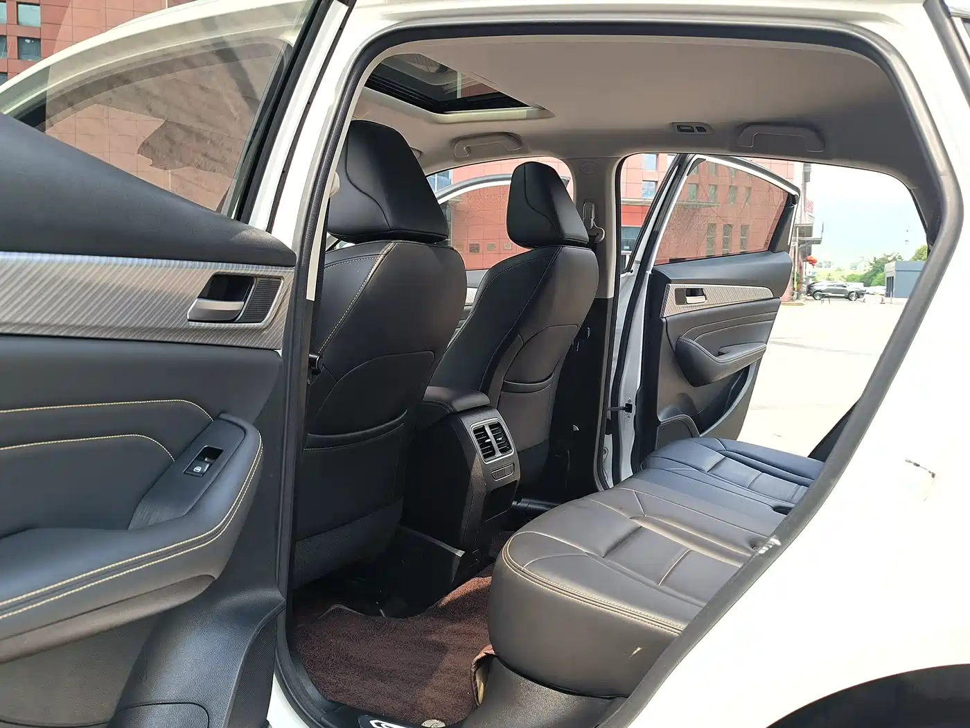 Haval F7x 2019 2.0T 2WD Ultimate Smart Trend Edition фото 6