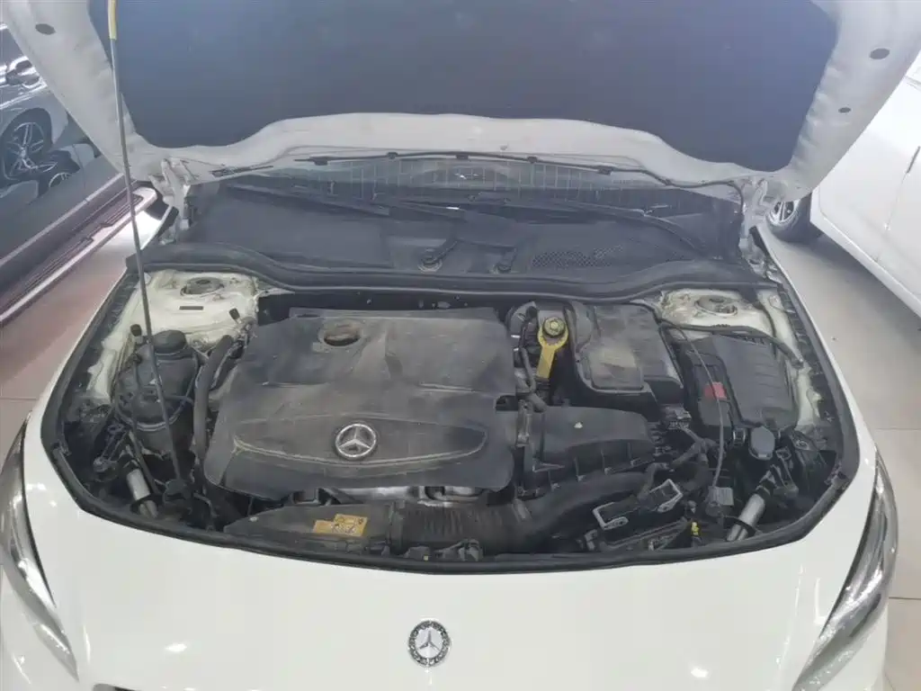 Mercedes-Benz CLA (Import) 2016 Facelift CLA 220 4MATIC фото 20