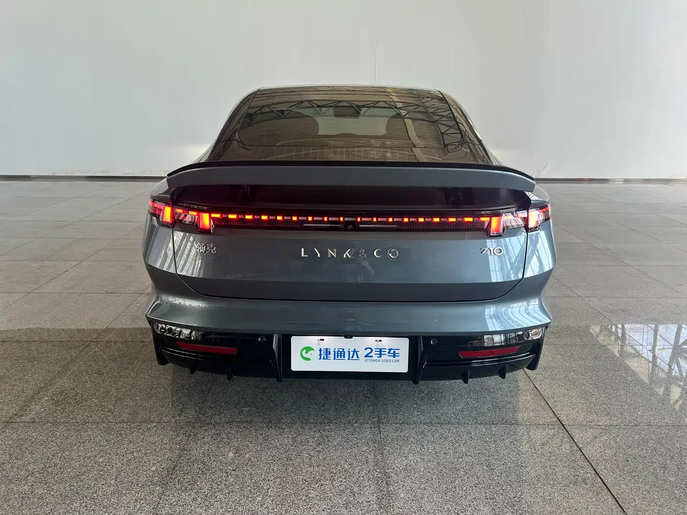 Lynk & Co Z10 2025 Model 95kWh 806km RWD Smart Drive Max фото 2