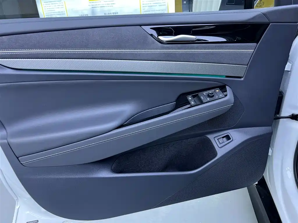 Volkswagen ID.7 VIZZION 2024 PRO фото 16