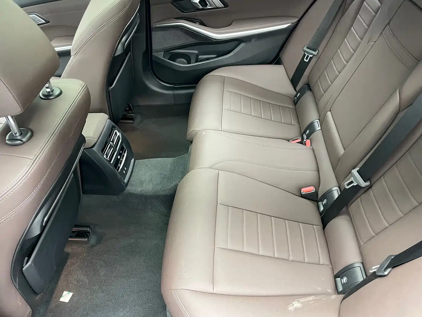 BMW 3 Series 2021 320Li M Sport Package фото 12