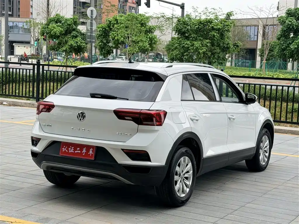 Volkswagen T-ROC 2019 230TSI DSG 2WD Fashion Type China VI фото 25