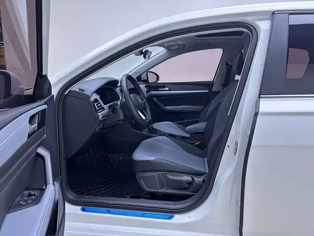 Volkswagen Lavida 2024 Model 1.5L Automatic Starlight 5 Million Edition фото 12