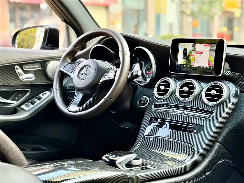 Mercedes-Benz GLC 2016 GLC 200 4MATIC фото 4