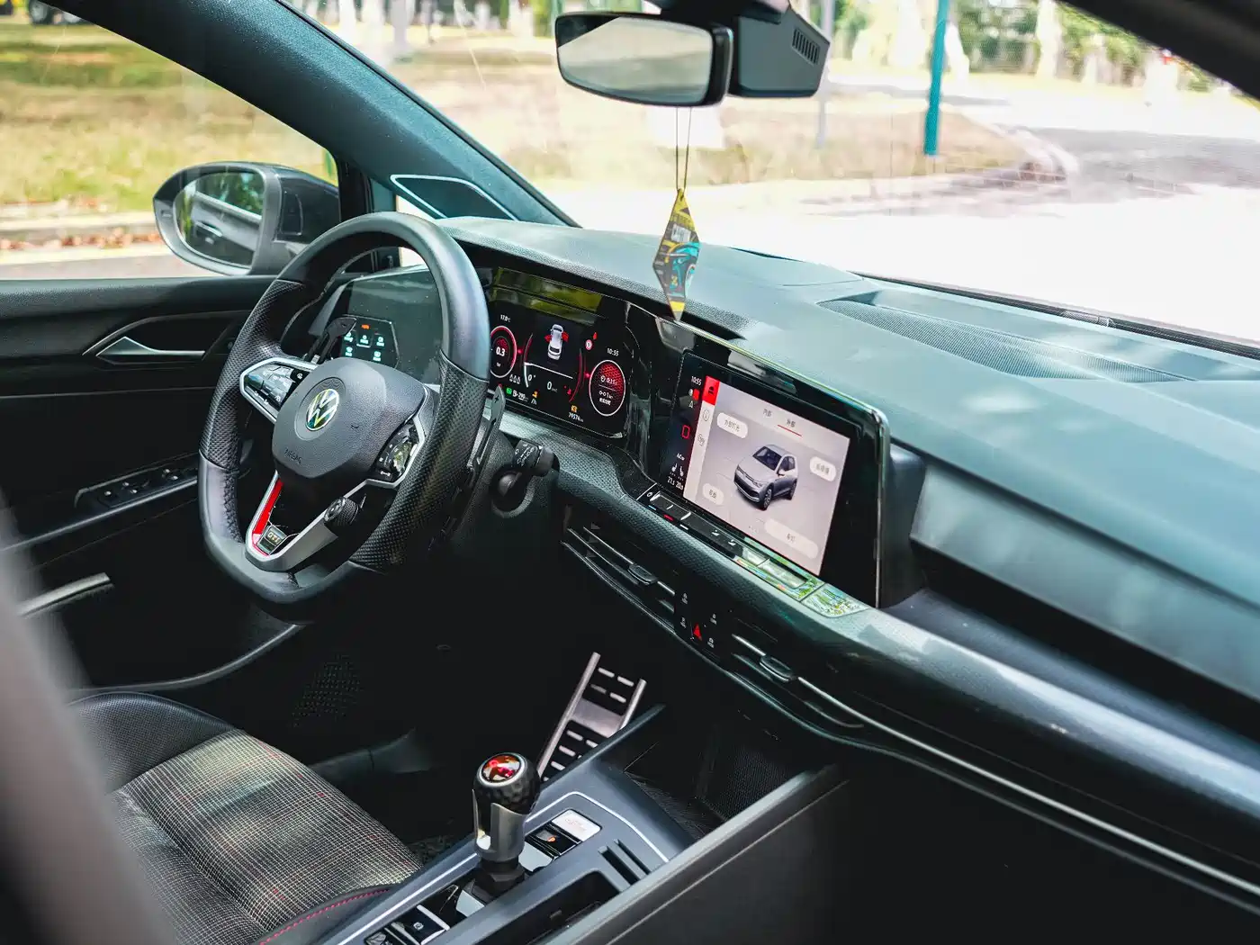 Volkswagen Golf GTI 2023 380TSI DSG GTI фото 19