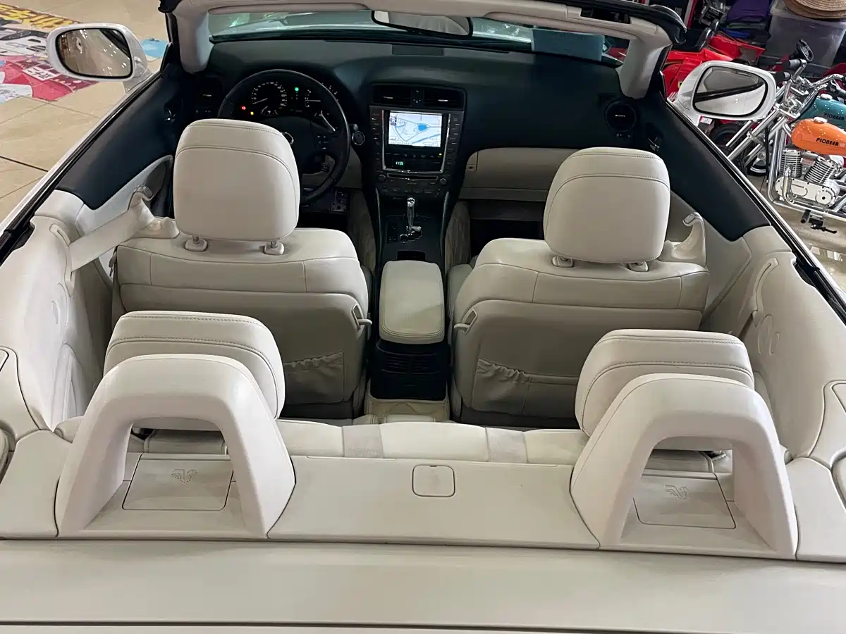 Lexus IS 2010 2009 300C