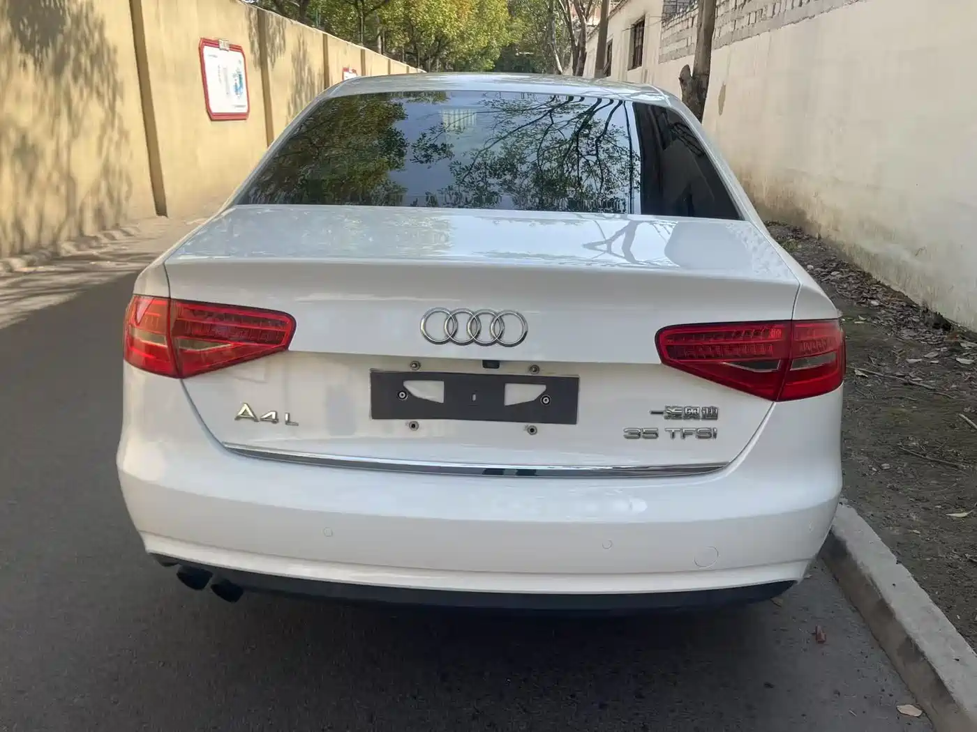 Audi A4L 2013 35 TFSI Automatic Standard фото 11