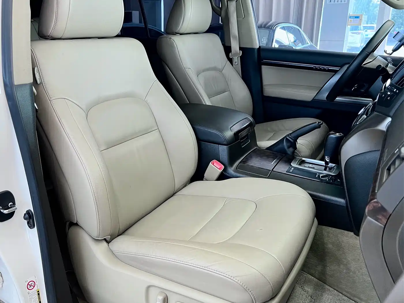 Toyota Land Cruiser 2007 4.7L Automatic VX-R фото 7