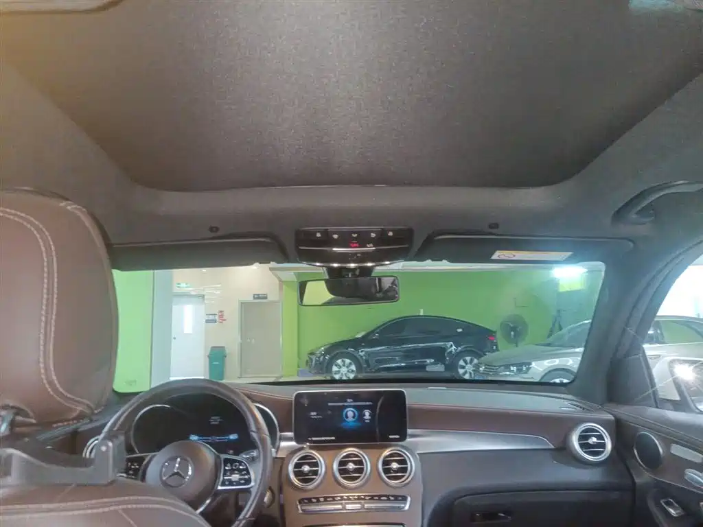 Mercedes-Benz GLC 2022 Facelift GLC 260 L 4MATIC Luxury Model фото 14