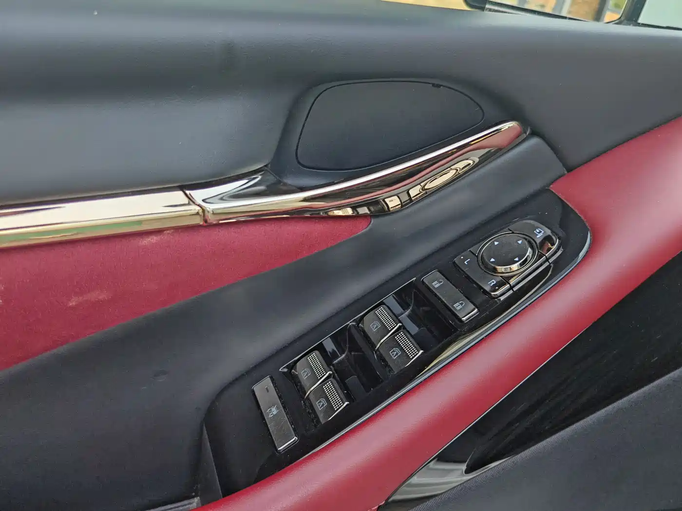 GAC Trumpchi Trumpchi M8 2023 Model Master Series 400T Ultimate Edition фото 6