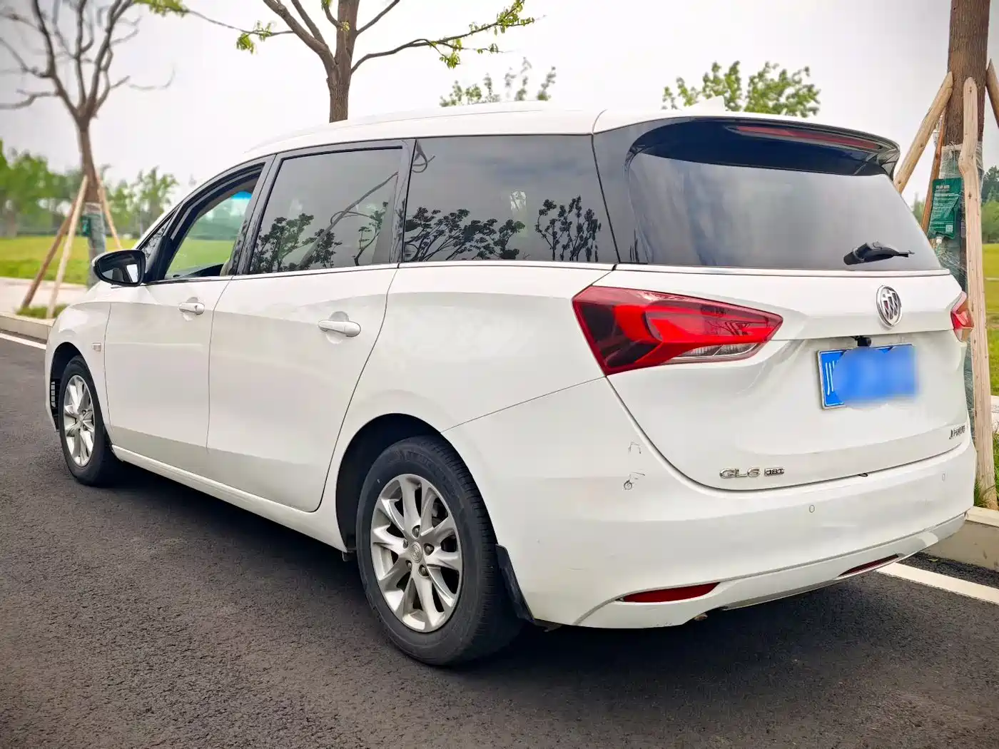 Buick GL6 2018 18T 6-Seater Elite фото 11