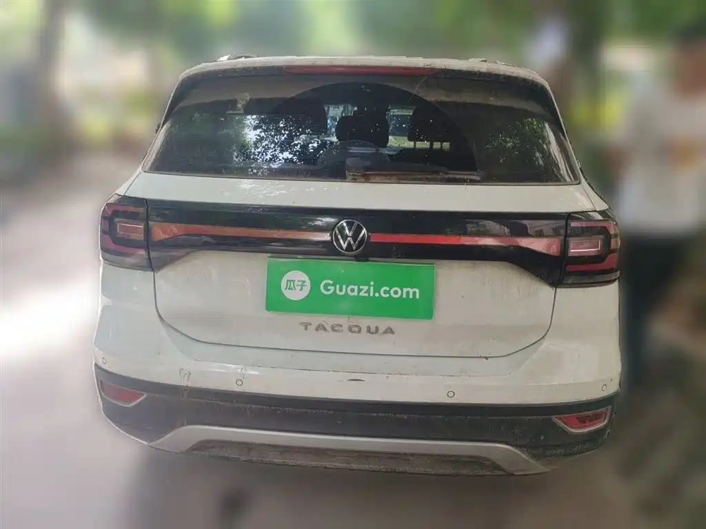 Volkswagen Tanying 2021 1.5L Automatic Smart Connect Edition фото 4