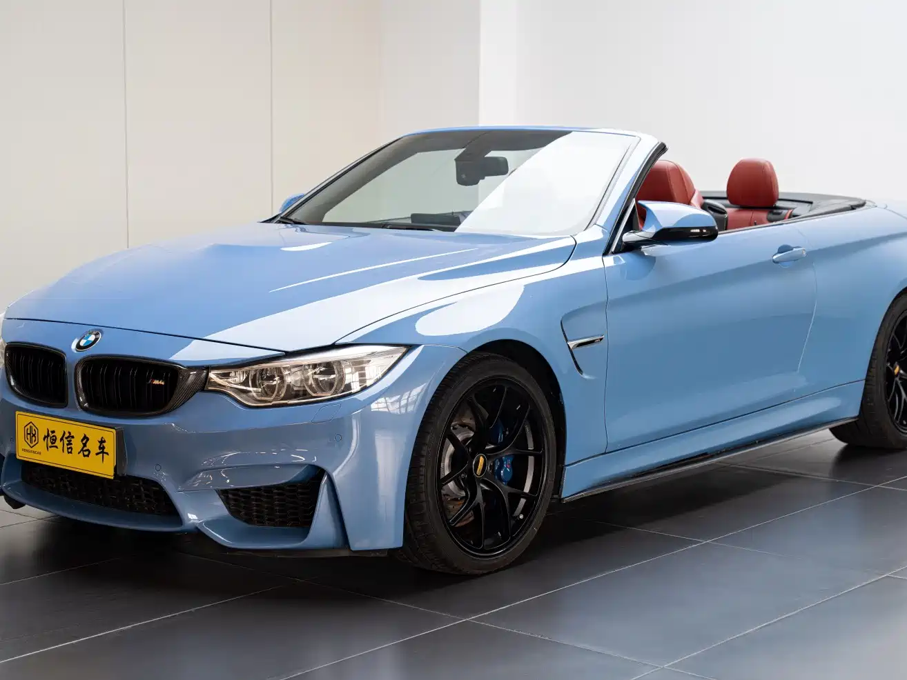 BMW M4 2014 M4 Convertible Coupe
